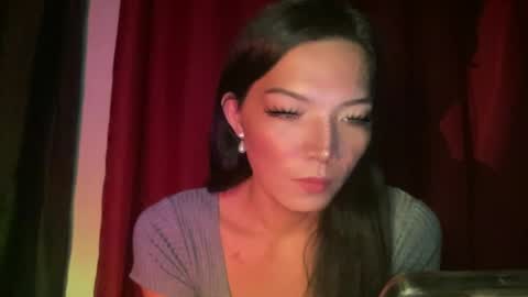 Snapshot of imjustasluttyintownxxx chatting on June 18, 9:14 am Mika online show from June 18, 9:14 am