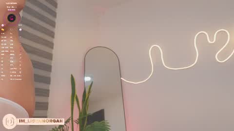 Snapshot of imlis chatting on July 23, 6:11 am Lissa Morgan MODEL INDEPENDENT online show from July 23, 6:11 am