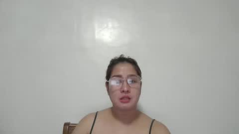 Snapshot of immaculate02 chatting on January 15, 6:33 am Immaculate02 online show from January 15, 6:33 am