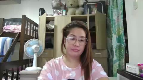 Snapshot of immaculate02 chatting on February 27, 6:07 am Immaculate02 online show from February 27, 6:07 am