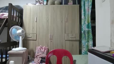 Snapshot of immaculate02 chatting on March 2, 4:28 am Immaculate02 online show from March 2, 4:28 am