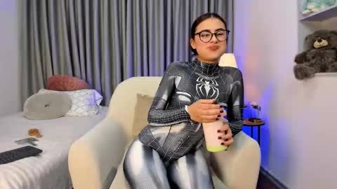 Sofia Guzman   Schedule 12 - 8 PM GMT-5 online show from February 24, 2:09 am