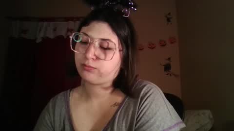 Florencia online show from October 25, 1:46 am