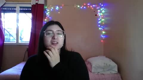 Snapshot of imsohornydacom chatting on May 9, 6:13 pm Florencia online show from May 9, 6:13 pm