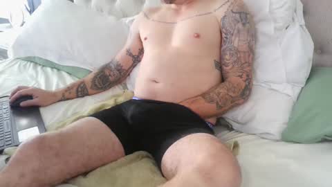 Snapshot of imthatguy30 chatting on February 16, 3:16 pm imthatguy30 online show from February 16, 3:16 pm