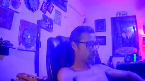 imtru online show from November 25, 3:06 am