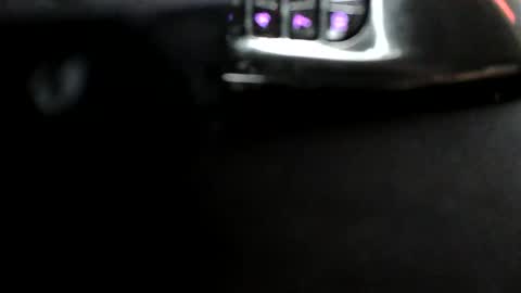 imvalid online show from March 5, 11:45 pm