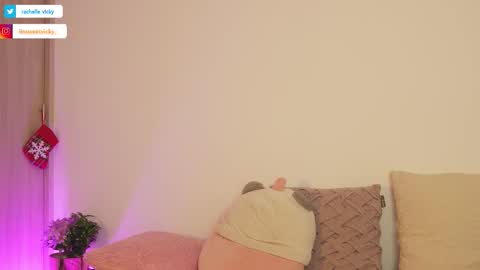 imvickyrachell_ online show from December 22, 4:04 pm