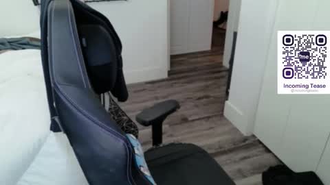 Snapshot of incomingtease chatting on February 10, 6:01 pm incomingtease online show from February 10, 6:01 pm