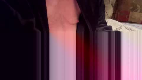 Snapshot of incredablejohnson chatting on December 31, 4:14 pm incredablejohnson online show from December 31, 4:14 pm