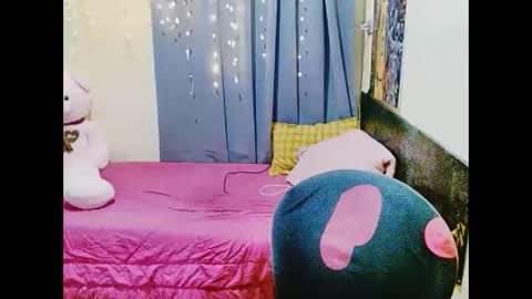 Pakay online show from October 24, 1:46 am