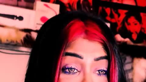 Bella Ambrosia online show from November 8, 1:06 am