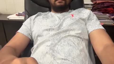 Snapshot of indian_gujju chatting on September 24, 4:43 pm Jay online show from September 24, 4:43 pm