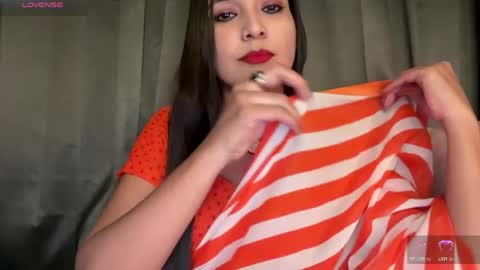 Snapshot of indian_meenakshi_69 chatting on May 30, 10:07 pm priya online show from May 30, 10:07 pm