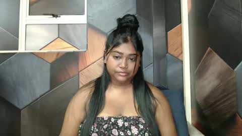 Snapshot of indian_rimmelx chatting on February 3, 6:22 am Melz online show from February 3, 6:22 am