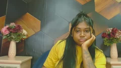 Snapshot of indian_rimmelx chatting on February 13, 6:15 pm Melz online show from February 13, 6:15 pm