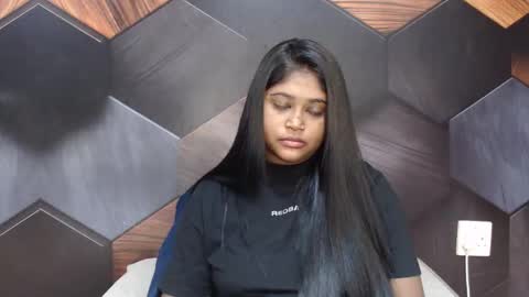 Snapshot of indian_rimmelx chatting on April 21, 6:41 am Melz online show from April 21, 6:41 am