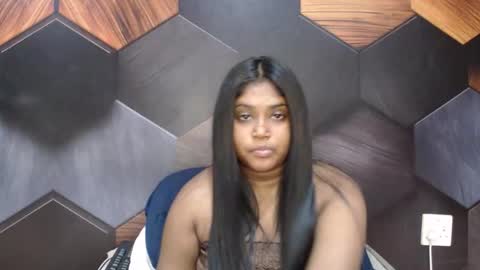 Snapshot of indian_rimmelx chatting on April 23, 12:40 pm Melz online show from April 23, 12:40 pm