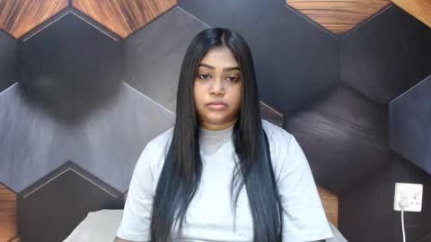 Snapshot of indian_rimmelx chatting on May 19, 6:20 am Melz online show from May 19, 6:20 am