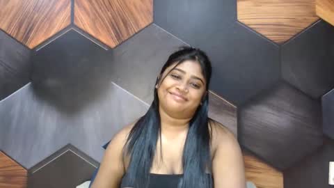 Snapshot of indian_rimmelx chatting on May 22, 6:31 am Melz online show from May 22, 6:31 am