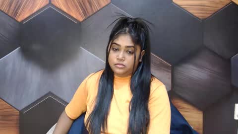 Snapshot of indian_rimmelx chatting on May 28, 7:49 am Melz online show from May 28, 7:49 am