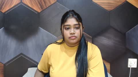 Snapshot of indian_rimmelx chatting on June 17, 7:00 am Melz online show from June 17, 7:00 am