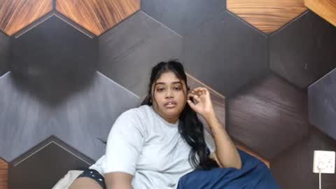 Snapshot of indian_rimmelx chatting on June 26, 7:24 am Melz online show from June 26, 7:24 am