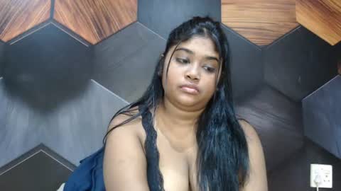 Snapshot of indian_rimmelx chatting on July 9, 7:23 am Melz online show from July 9, 7:23 am