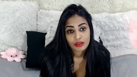 Jazmin online show from May 15, 11:34 pm