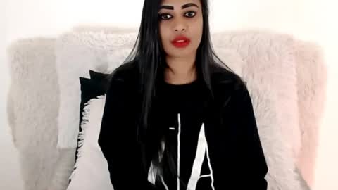 Snapshot of indian_swaggerliciousx chatting on July 25, 3:48 am Jazmin online show from July 25, 3:48 am