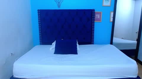 Snapshot of indian_whore18 chatting on January 25, 3:30 am indian_whore18 online show from January 25, 3:30 am