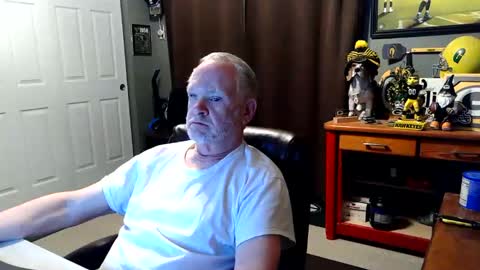 Papa online show from May 4, 9:49 am
