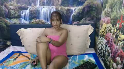 Snapshot of indianaqua79 chatting on May 5, 4:37 pm Indianaqua online show from May 5, 4:37 pm