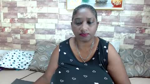 tracy online show from December 4, 8:12 am