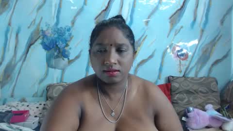 Snapshot of indianblue3 chatting on May 8, 9:47 am tracy online show from May 8, 9:47 am