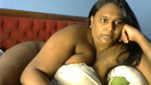 Snapshot of indiancherry02 chatting on February 10, 9:58 pm kiran online show from February 10, 9:58 pm