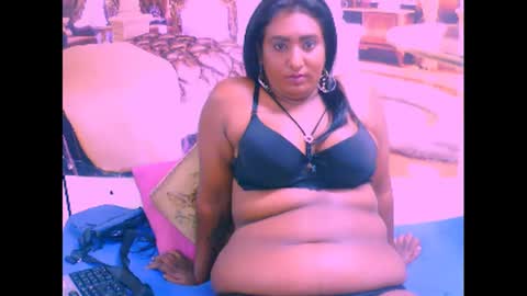 Snapshot of indiancherry4u2luv chatting on March 3, 10:49 am indiancherry4u2luv online show from March 3, 10:49 am