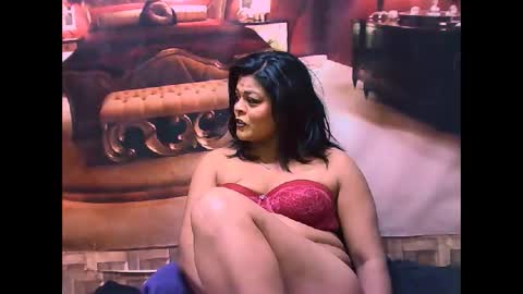 Snapshot of indiancherrypie chatting on April 30, 7:36 am indiancherrypie online show from April 30, 7:36 am