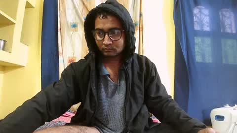 Snapshot of indiancumking chatting on January 1, 3:02 am inindiancumking online show from January 1, 3:02 am