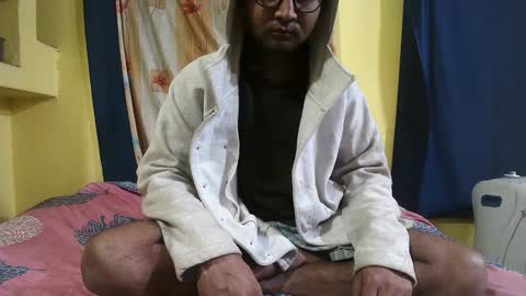 Snapshot of indiancumking chatting on January 27, 12:22 am inindiancumking online show from January 27, 12:22 am