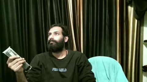 Snapshot of indianh chatting on December 18, 3:37 am indian hairy online show from December 18, 3:37 am