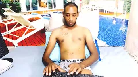 indianmagicmike69 online show from February 18, 4:03 pm