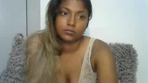 Snapshot of indianqtpie6 chatting on March 23, 6:39 am indianqtpie6 online show from March 23, 6:39 am