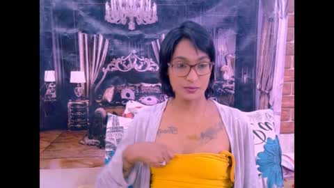 Snapshot of indianrebel4u2luv chatting on July 6, 6:21 pm indianrebel4u2luv online show from July 6, 6:21 pm