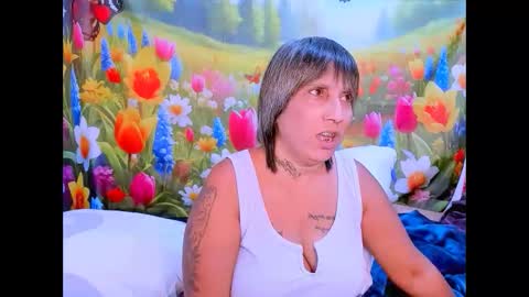 indianroxy27 online show from January 12, 4:23 pm