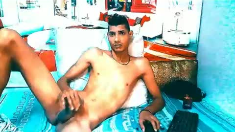 Snapshot of indiansavagemale chatting on July 3, 5:08 pm indiansavagemale online show from July 3, 5:08 pm