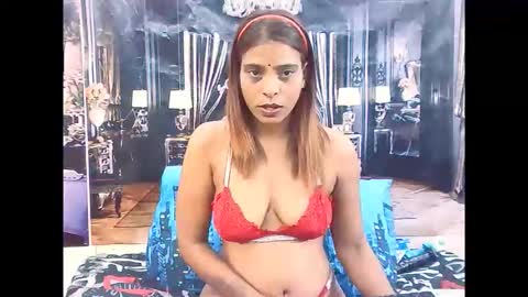 indiansexyass4u2luv online show from February 26, 9:14 pm