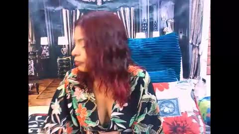 Snapshot of indiansexyass4u2luv chatting on June 8, 6:52 pm indiansexyass4u2luv online show from June 8, 6:52 pm
