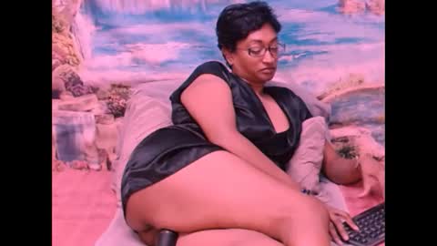 Snapshot of indianspicy69 chatting on January 14, 11:48 pm Shreya online show from January 14, 11:48 pm