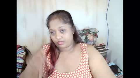 Snapshot of indiantasha chatting on February 3, 10:11 pm indiantasha online show from February 3, 10:11 pm